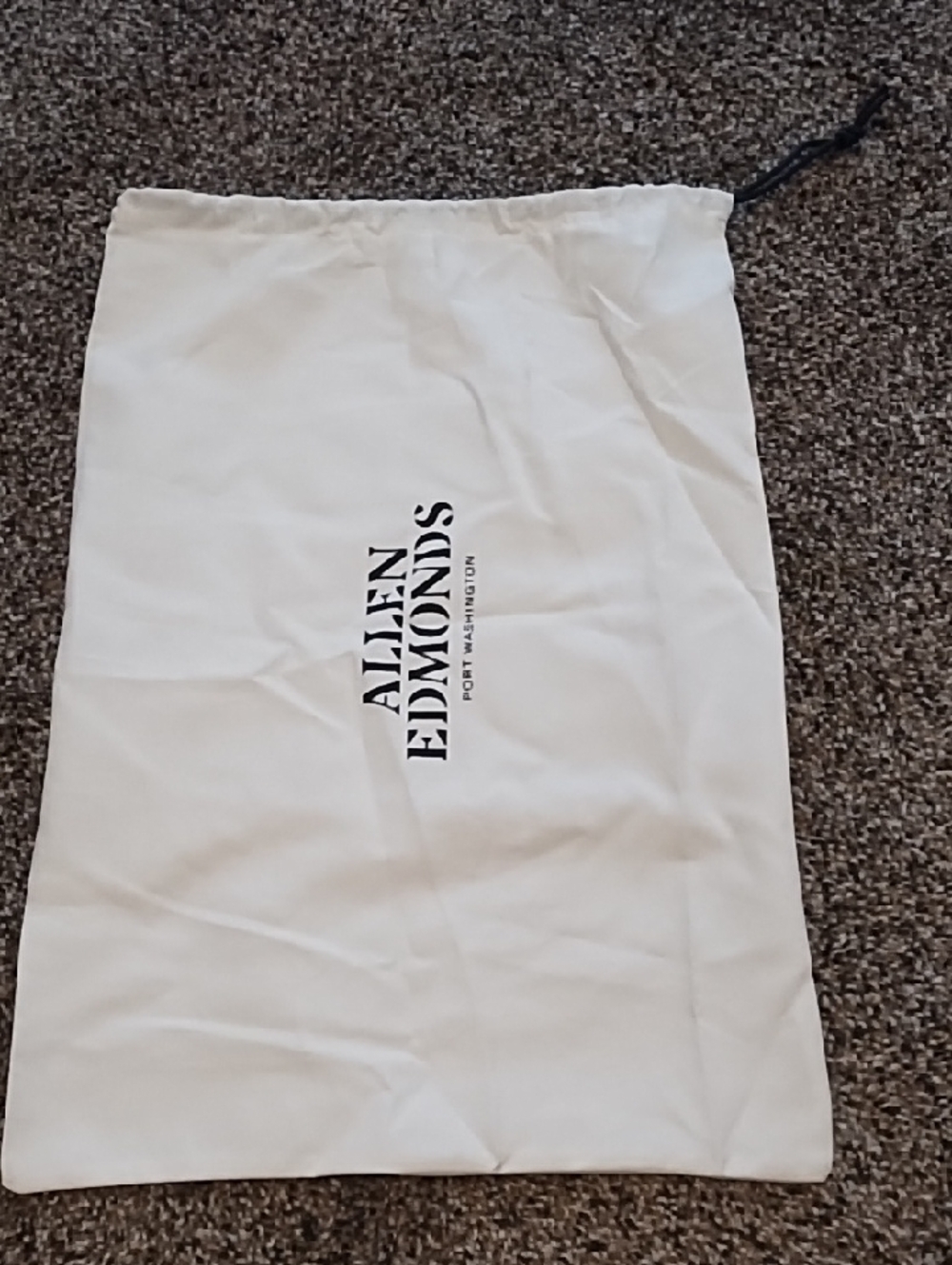 Allen Edmonds White Shoe Dust Bag with Logo - Picture 3 of 7